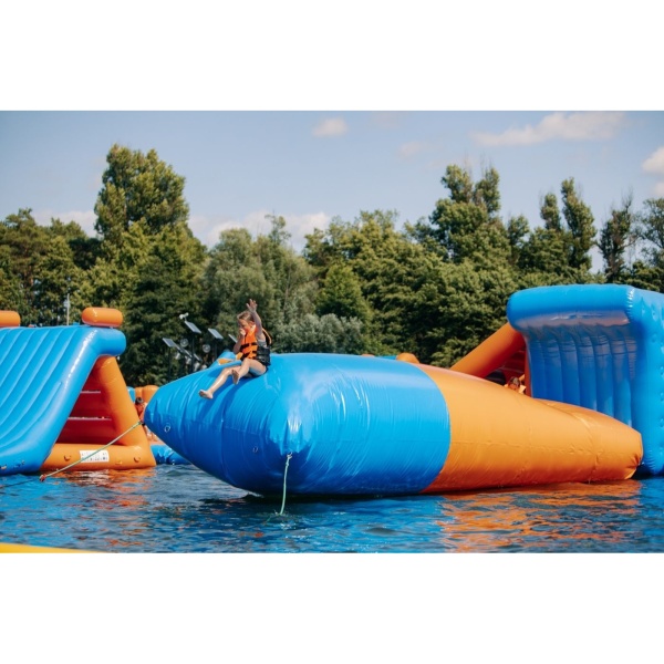 Aufblasbarer Wasserpark Kappa (23 x 13 m)