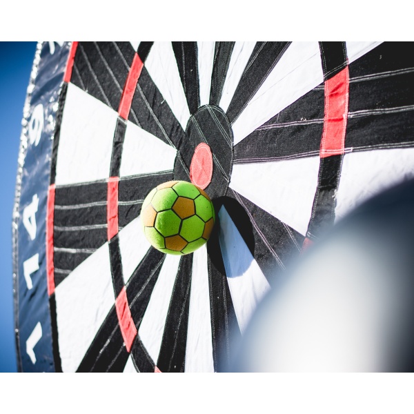 Aufblasbare Zielscheibe Football Darts (beidseitig)