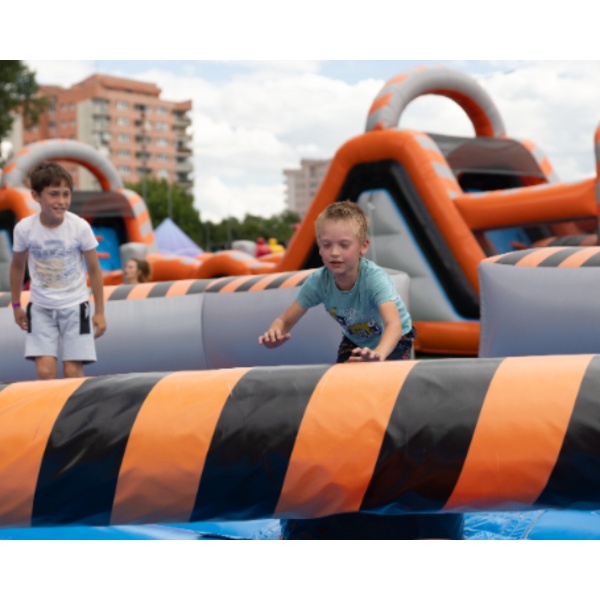 Hüpfburg Meltdown Eliminator