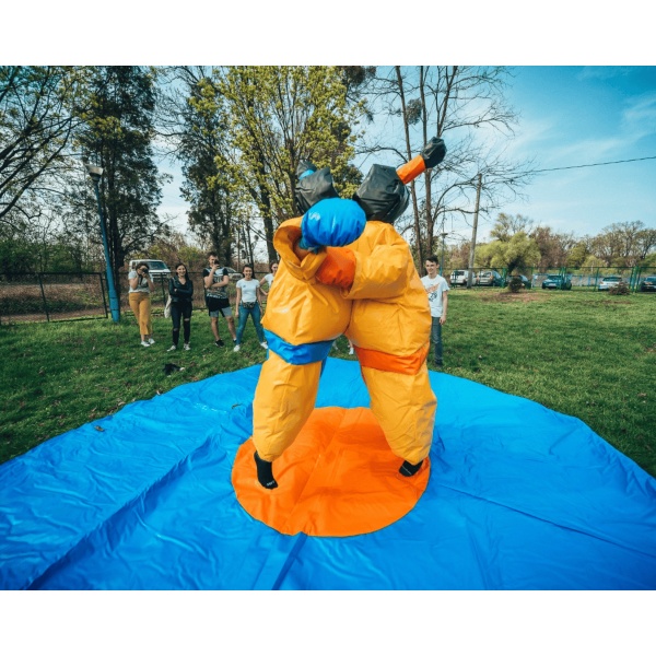 SUMO-Anzüge für Kinder mit Matte