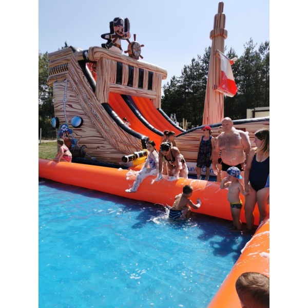 Aufblasbares Wasserbecken für Wasserlaufbälle 6 x 8 m